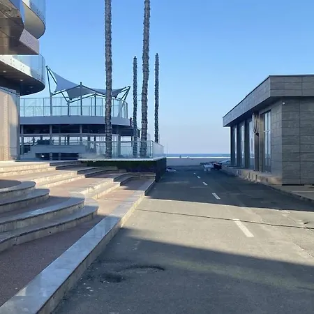 Selena By The Sea * Mamaia